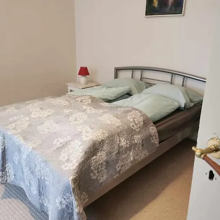 Big On The Town Square Fåborg